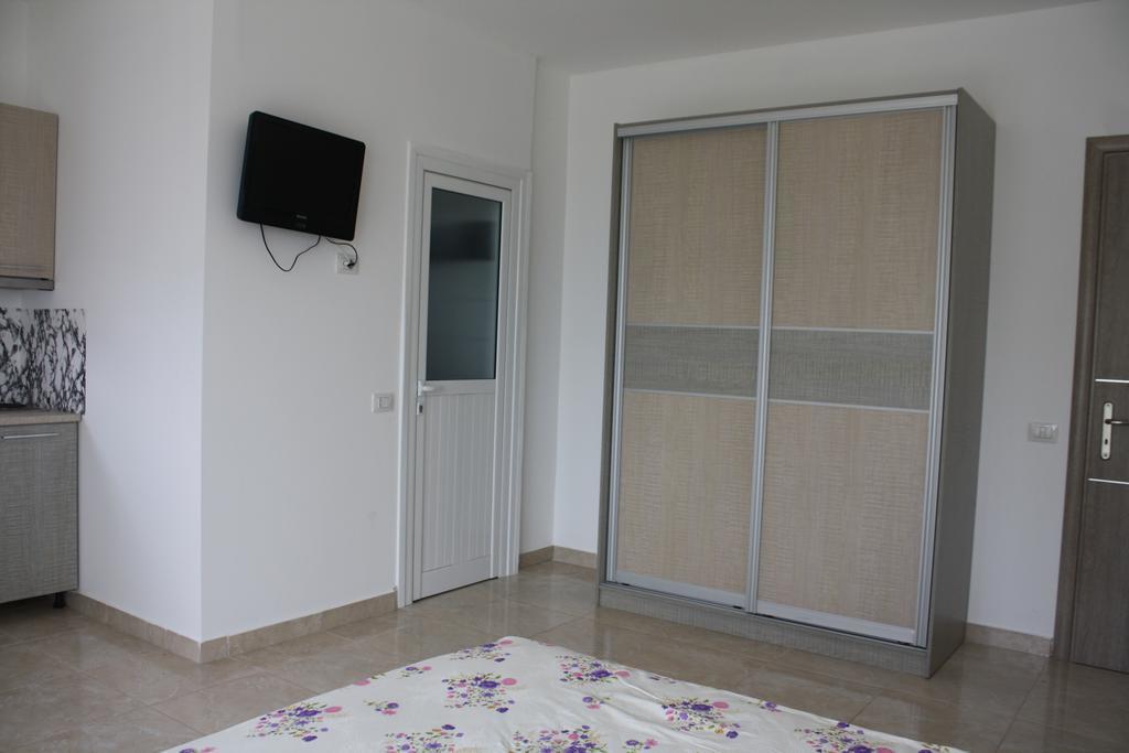 Kavalieri Hotel Borsh